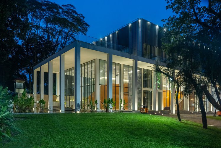 cubeinside-multipurpose-conference-building-of-bcdm-community-centres-archello.1778770380.0741